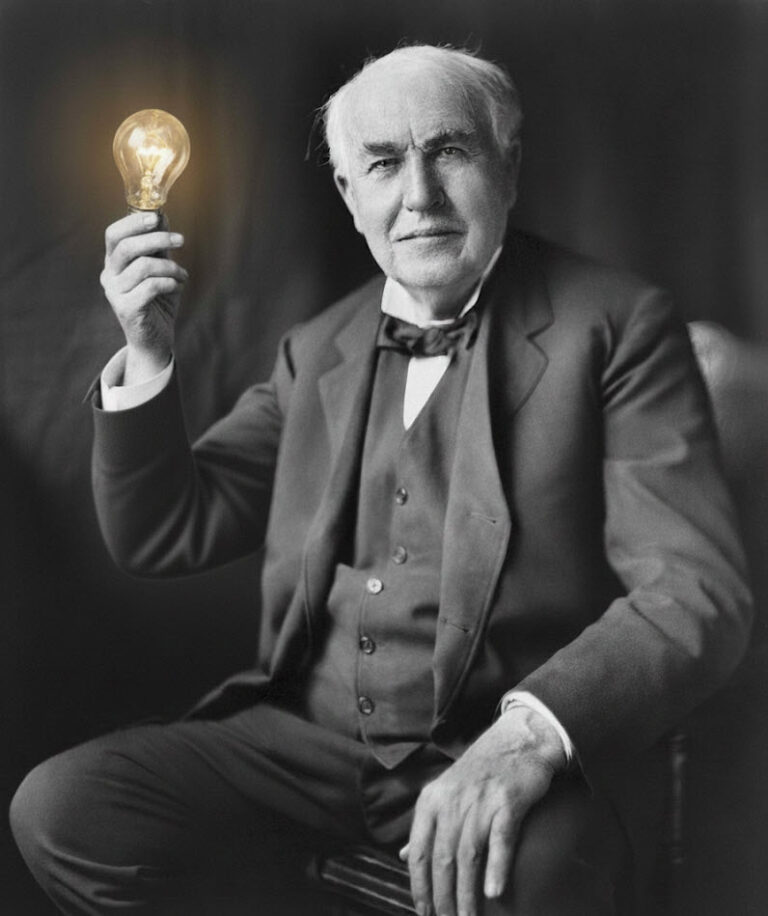 Ai phát minh ra bóng đèn điện? Sự thật đằng sau sẽ khiến bạn ngạc nhiên!